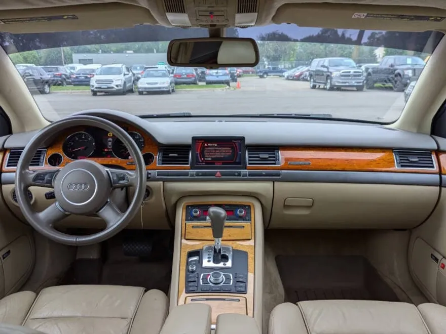 2004 Audi A8 L photo 1