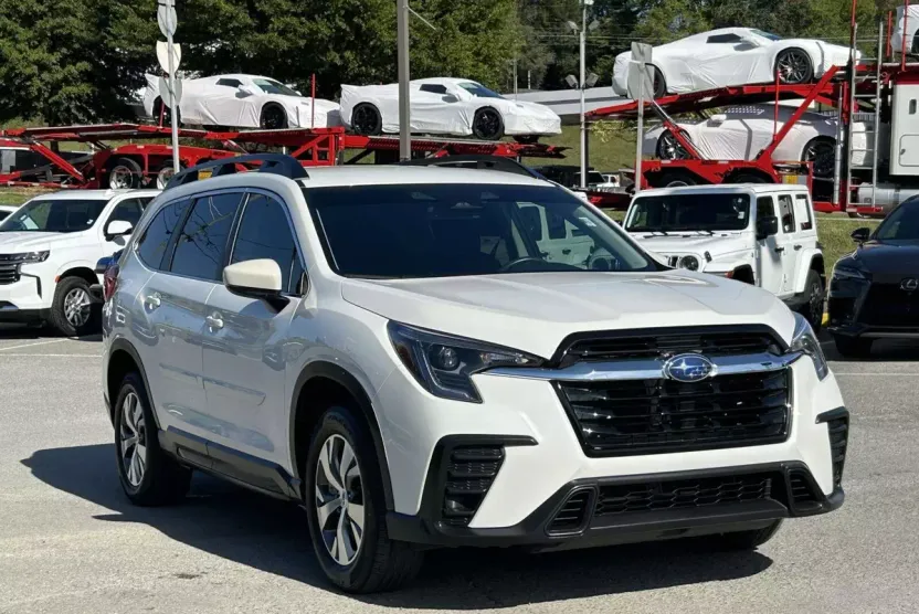 2024 Subaru Ascent Premium photo 1