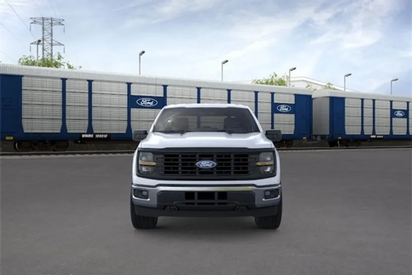 2025 Ford F-150 XL photo 1