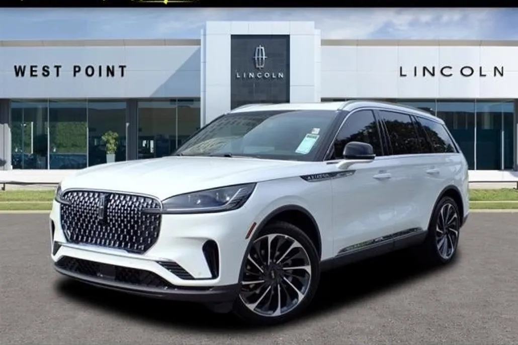2025 Lincoln Aviator Reserve photo 1