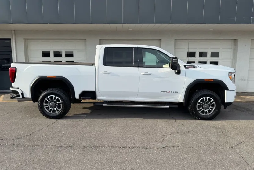 2023 Gmc Sierra 3500 HD AT4 photo 1