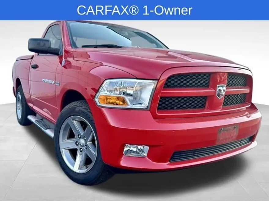 2012 Dodge Ram ST photo 1