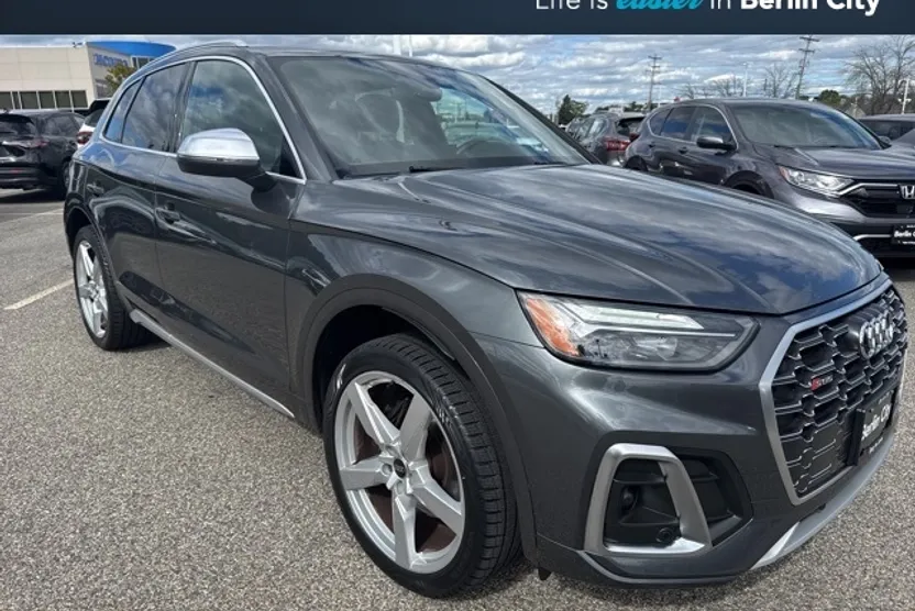 2022 Audi SQ5 Premium photo 1