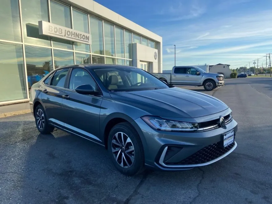 2025 Volkswagen Jetta 1.5T S photo 1