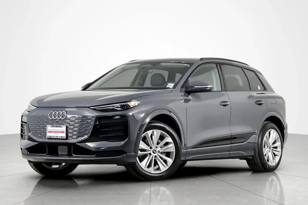 2025 Audi Q6 E-tron Premium photo 1