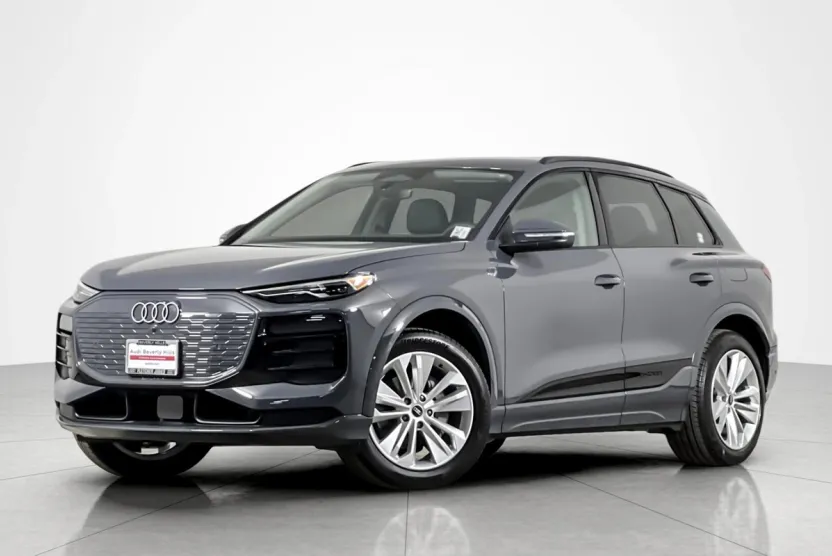 2025 Audi Q6 E-tron Premium photo 1