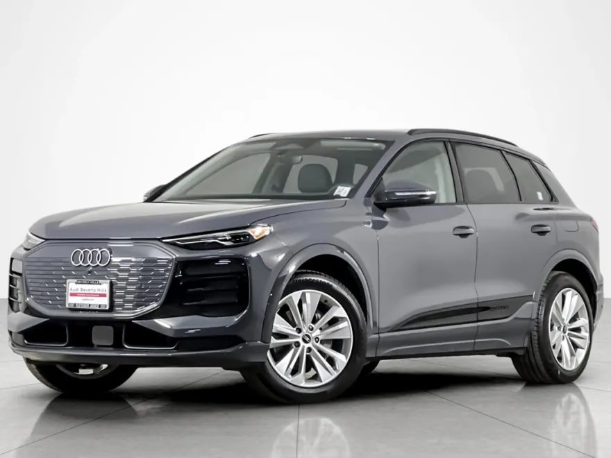 2025 Audi Q6 E-tron Premium photo 1