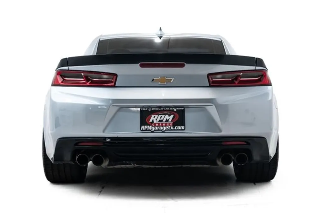 2017 Chevrolet Camaro SS 1LE photo 1