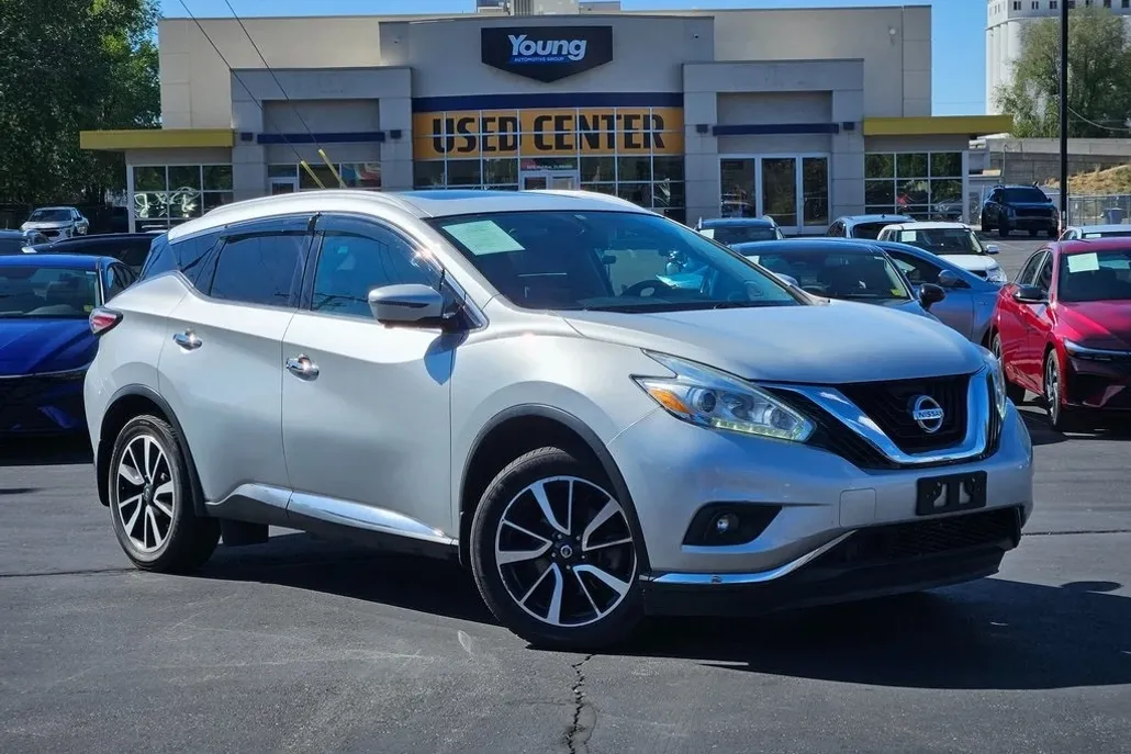 2017 Nissan Murano SL photo 1