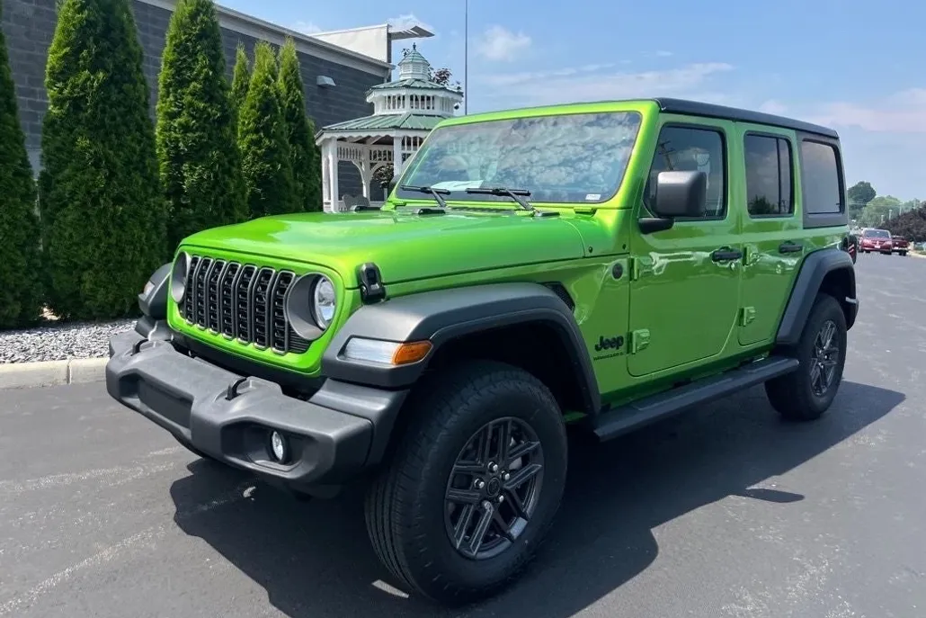 2025 Jeep Wrangler Sport S photo 1