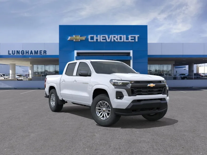 2026 Chevrolet Colorado LT photo 1