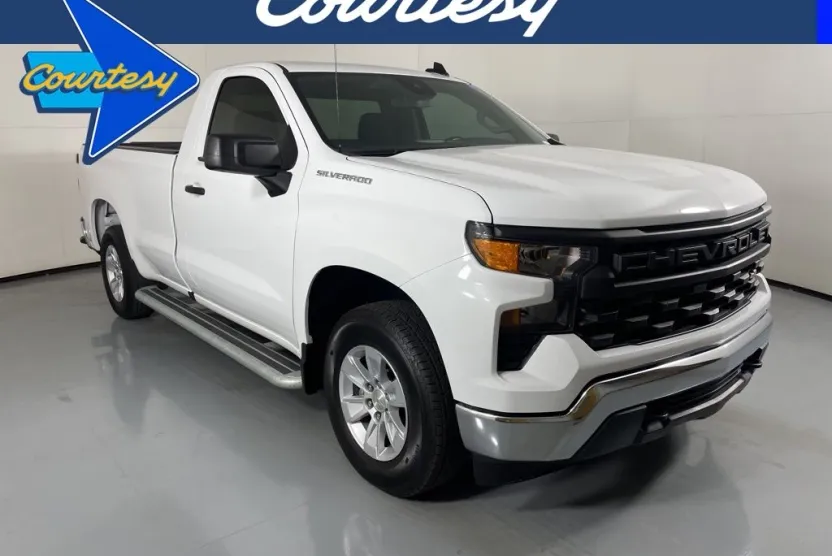 2024 Chevrolet Silverado 1500 photo 1