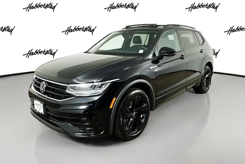 2023 Volkswagen Tiguan SE R-Line Black photo 1