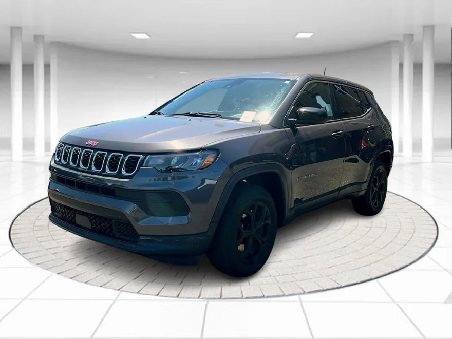 2024 Jeep Compass 4xe Sahara photo 1