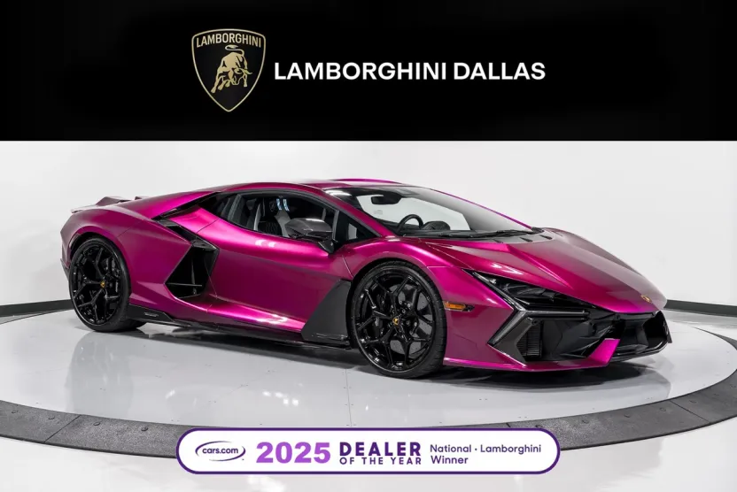 2024 Lamborghini Revuelto photo 1