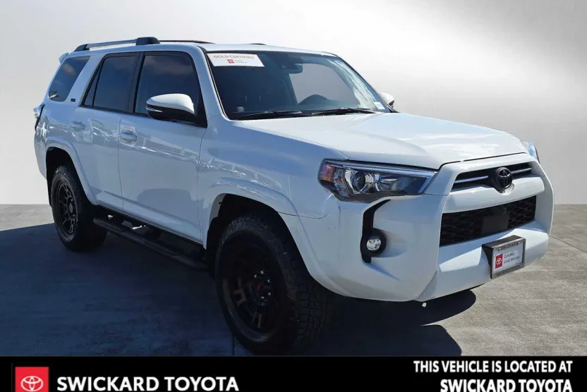 2024 Toyota 4Runner SR5 Premium photo 1