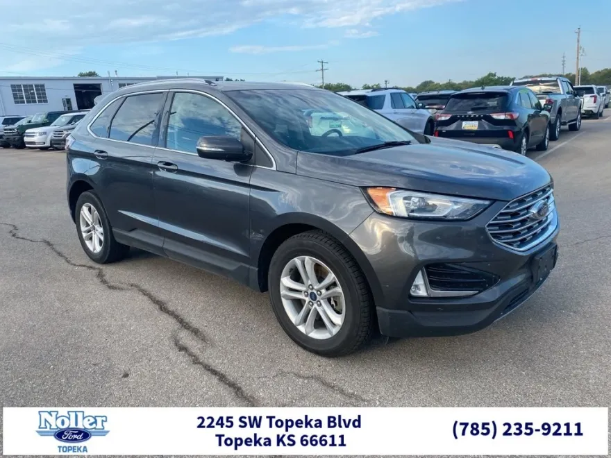 2020 Ford Edge SEL photo 1