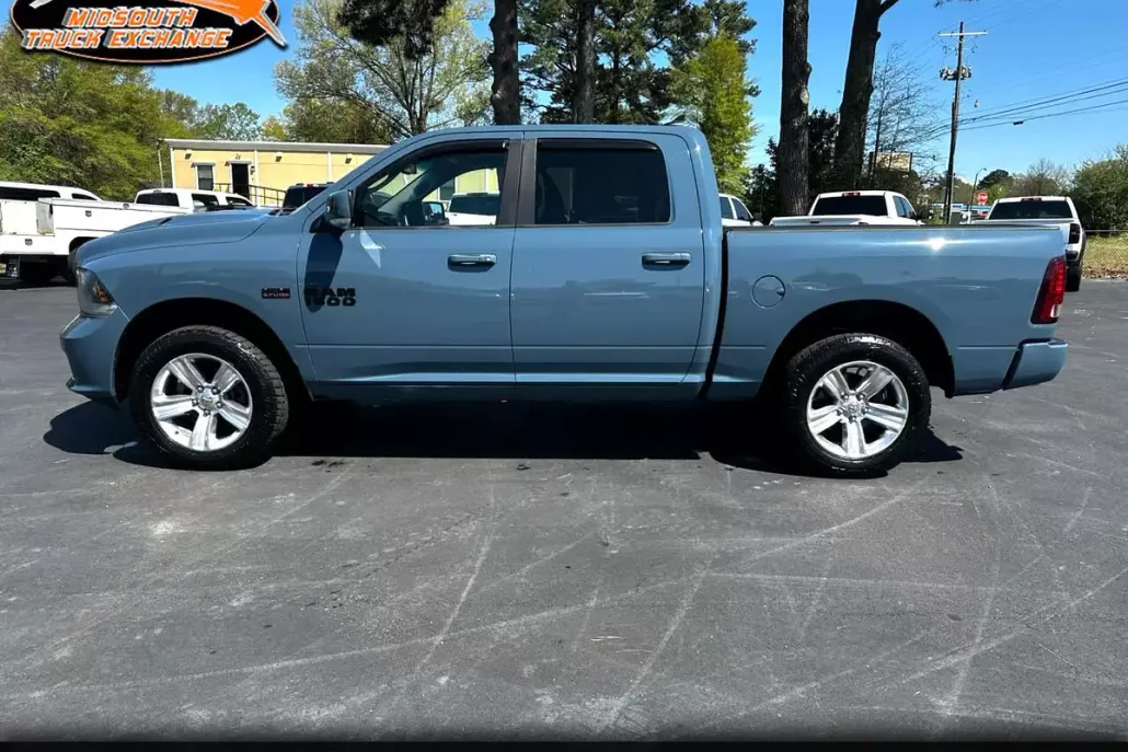 2015 Ram 1500 Sport photo 1