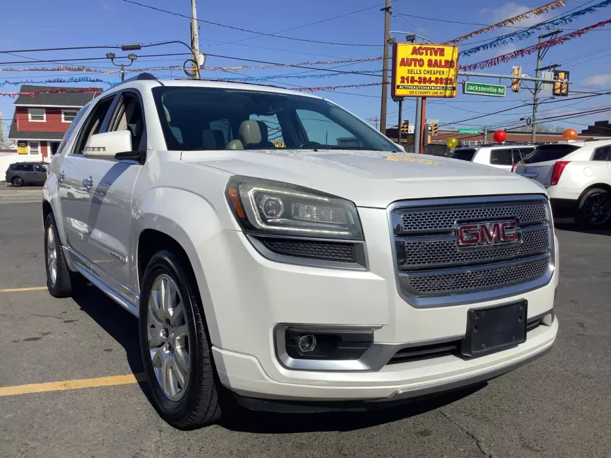 2016 Gmc Acadia Denali photo 1