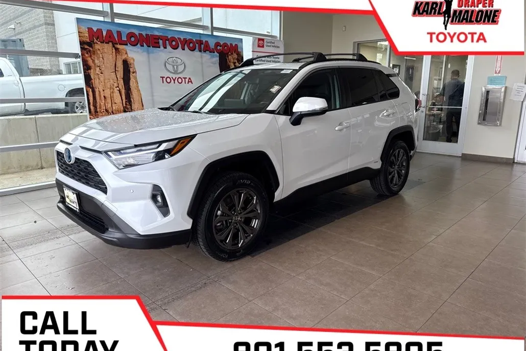 2024 Toyota RAV4 Hybrid XLE Premium photo 1