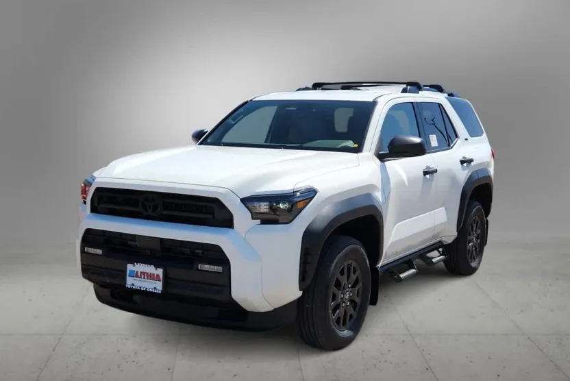 2025 Toyota 4Runner SR5 photo 1