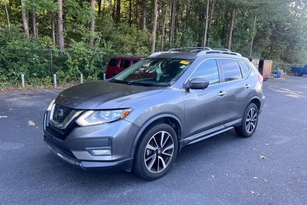 2020 Nissan Rogue SL photo 1