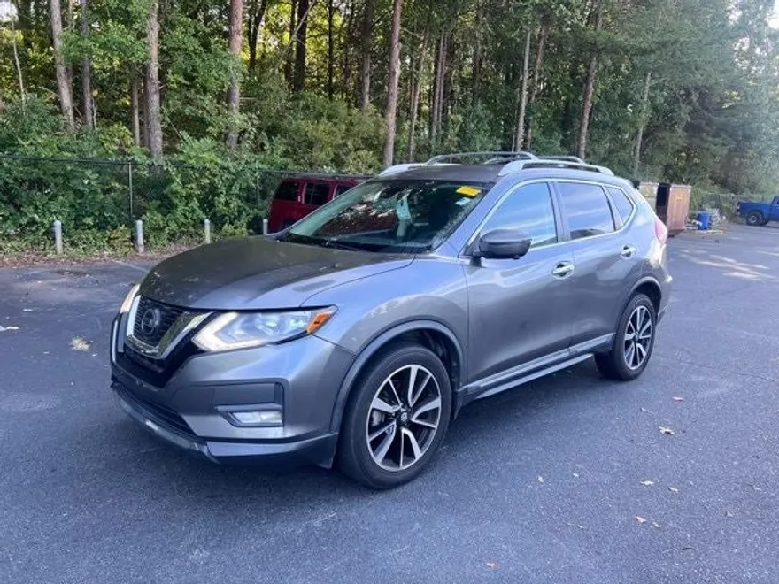 2020 Nissan Rogue SL photo 1