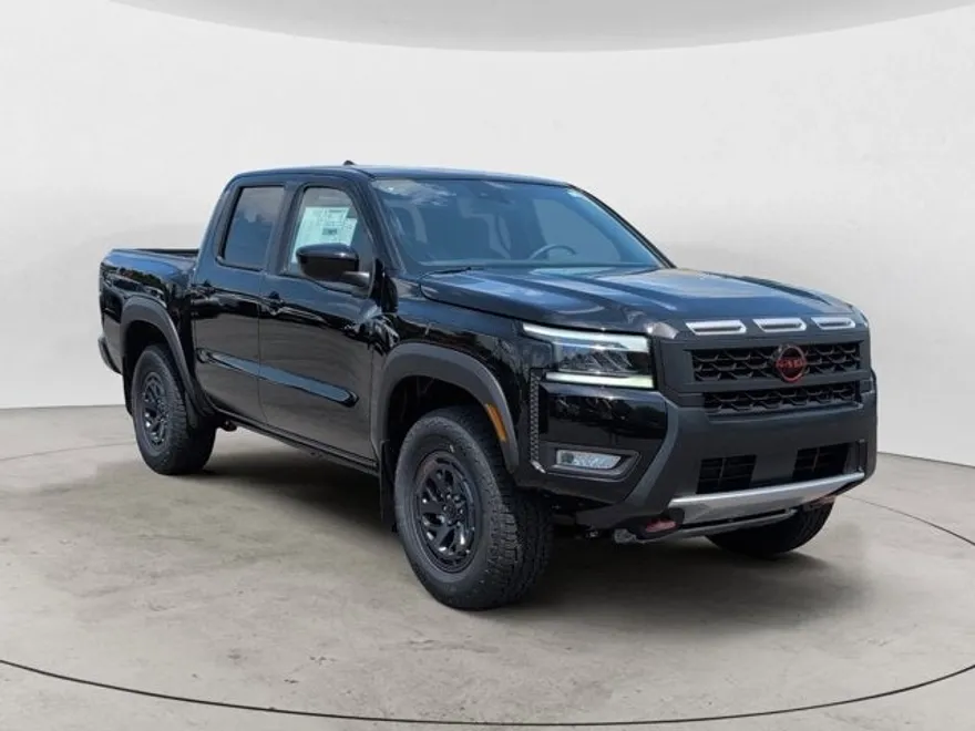 2025 Nissan Frontier PRO-4X photo 1