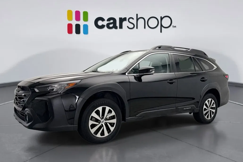 2023 Subaru Outback Premium photo 1