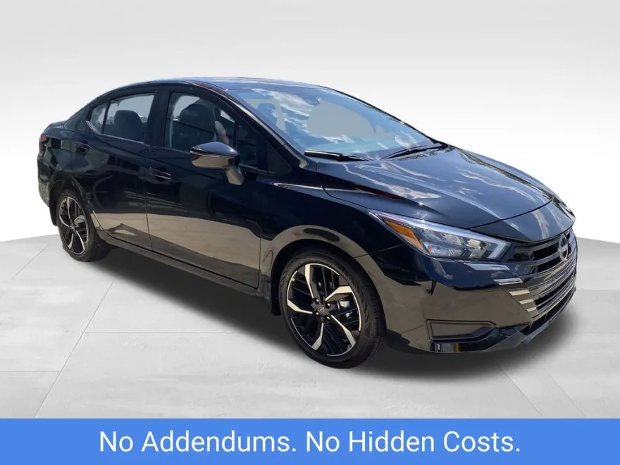 2025 Nissan Versa SR photo 1