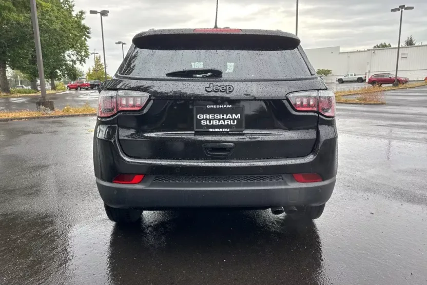 2020 Jeep Compass Altitude photo 1