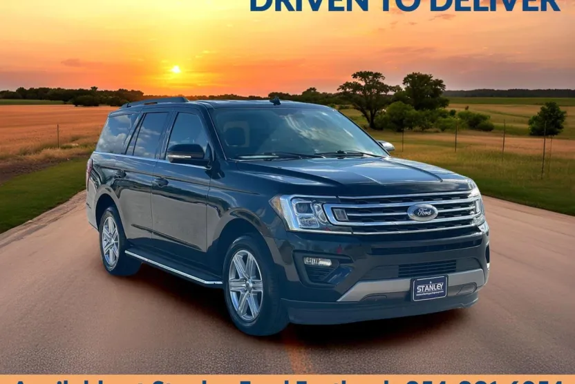 2021 Ford Expedition XLT photo 1
