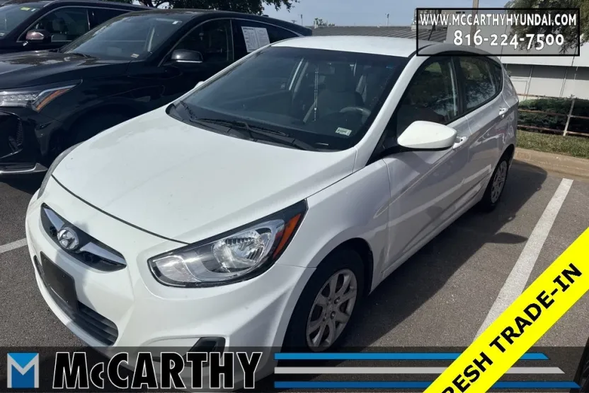 2014 Hyundai Accent GS photo 1