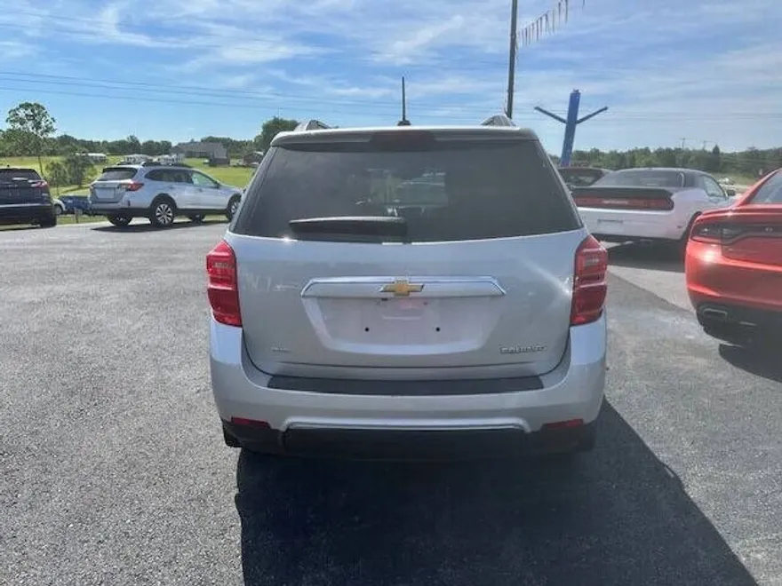 2016 Chevrolet Equinox LTZ photo 1