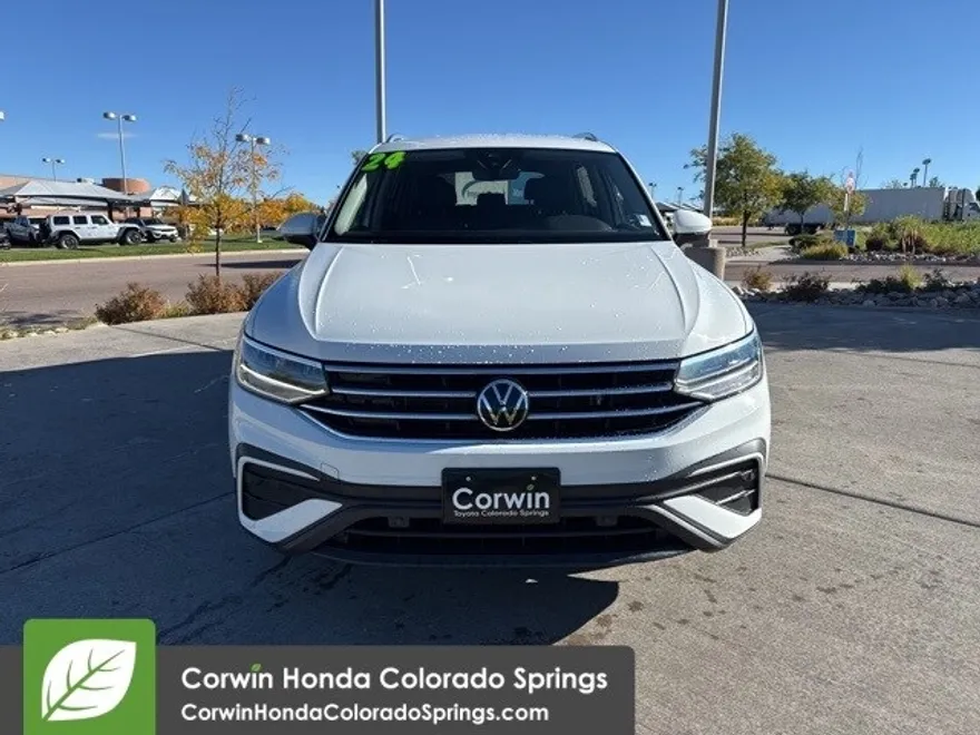 2024 Volkswagen Tiguan SE Wolfsburg Edition photo 1