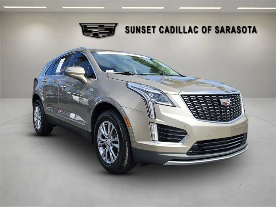2022 Cadillac XT5 Premium Luxury photo 1