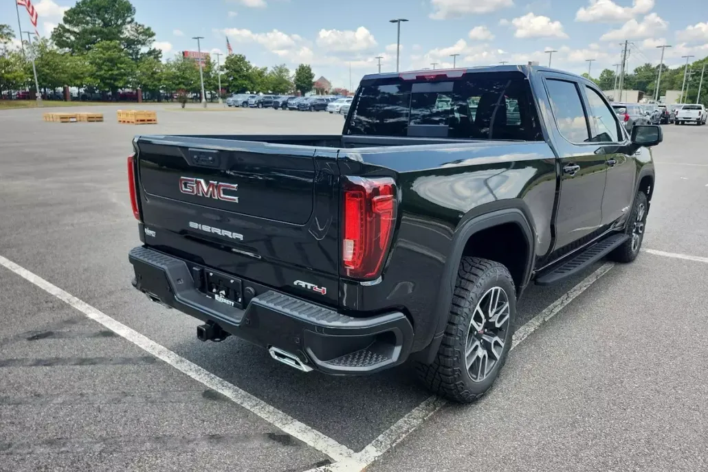 2026 Gmc Sierra 1500 AT4 photo 1