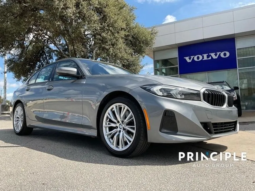 2023 Bmw 330i photo 1