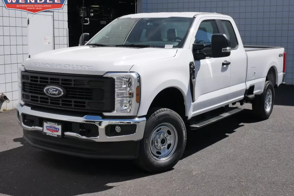 2025 Ford F-250 XL photo 1