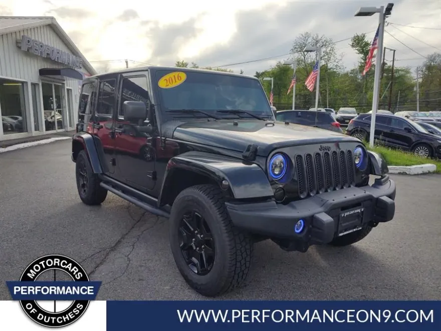 2016 Jeep Wrangler Unlimited Anniversary Edition photo 1