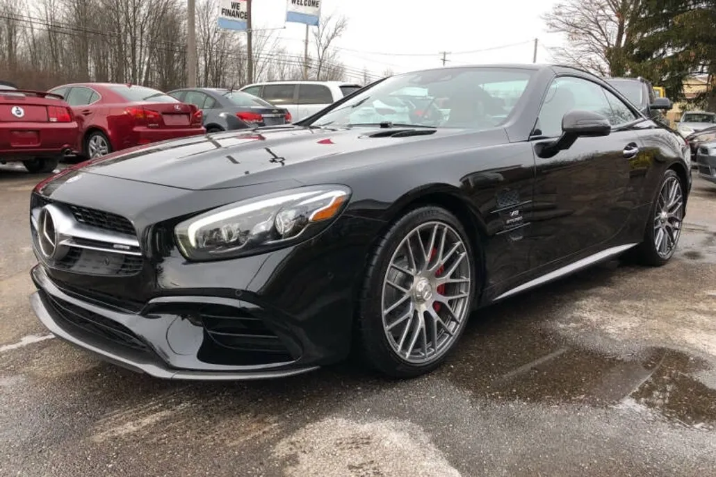 2017 Mercedes Benz SL AMG 63 photo 1