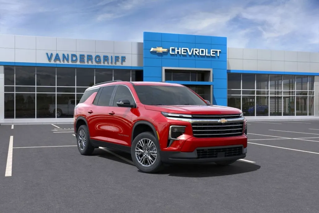 2025 Chevrolet Traverse photo 1
