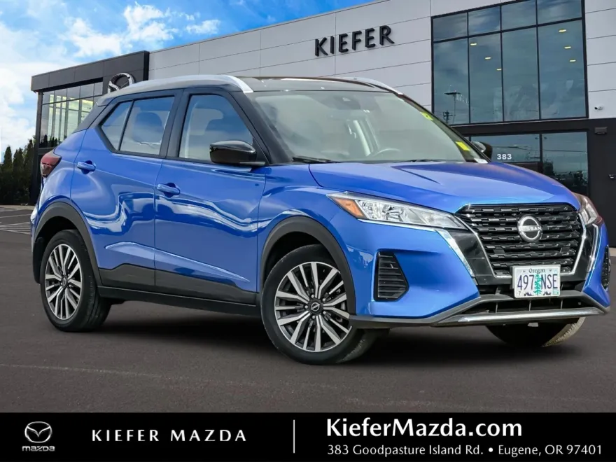 2022 Nissan Kicks SV photo 1