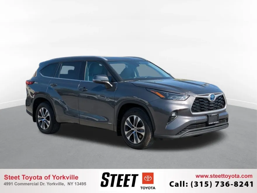 2022 Toyota Highlander Hybrid XLE photo 1