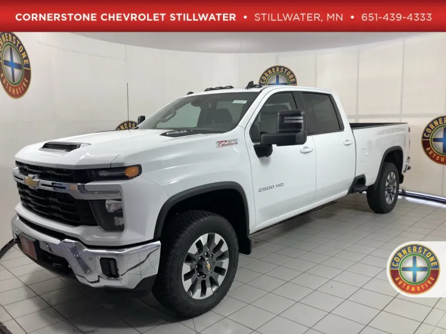 2025 Chevrolet Silverado 2500HD LT photo 1