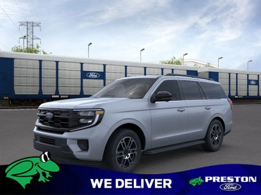 2025 Ford Expedition photo 1