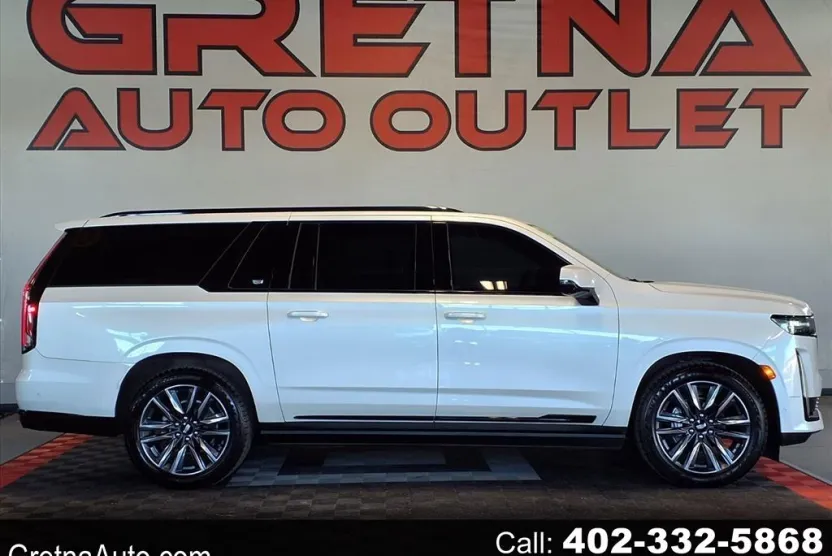 2021 Cadillac Escalade ESV Sport photo 1