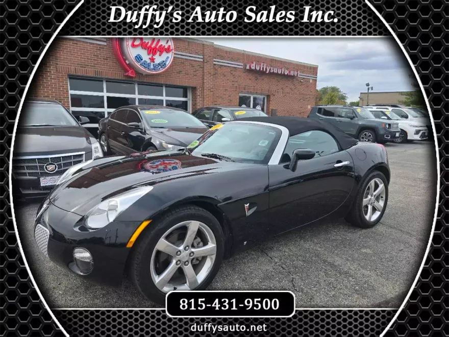 2006 Pontiac Solstice Convertible photo 1