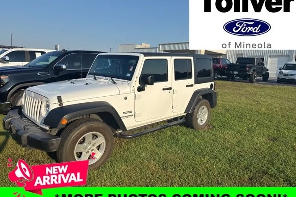 2017 Jeep Wrangler Unlimited Sport photo 1