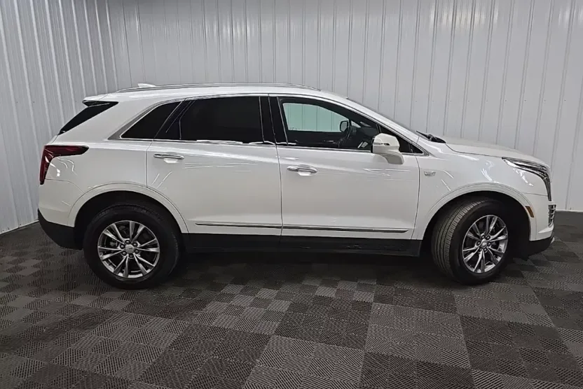 2023 Cadillac XT5 Premium Luxury photo 1